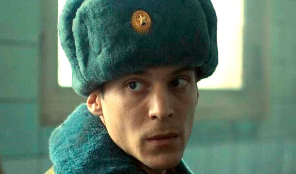 «Впрямую играл»: Костя Волков из «Аутсорса» оказался плагиатом — Янковский копировал сразу двух «Впрямую играл»: Костя Волков из «Аутсорса» оказался плагиатом — Янковский копировал сразу двух