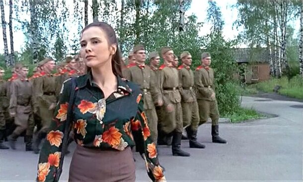 Митта грязи не боялся: культовый сериал «Таежный роман» снимали в экстремальных условиях — пара актеров едва не утонули