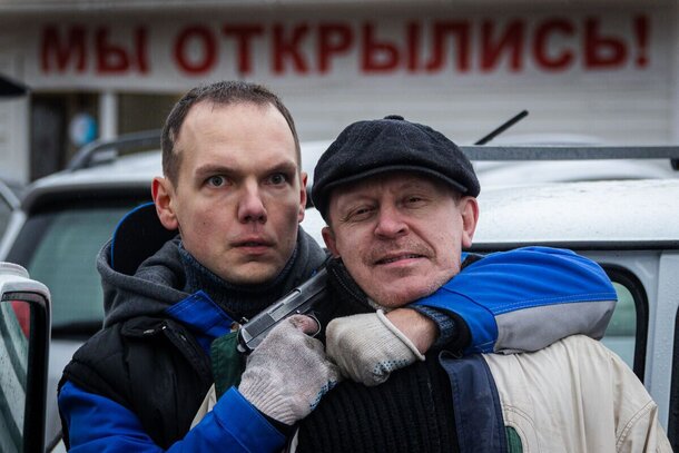 Главные герои под огнем: Шибанов с разбитым сердцем, Брагин с новой работой — делимся кадрами 5 сезона «Первого отдела» (видео)