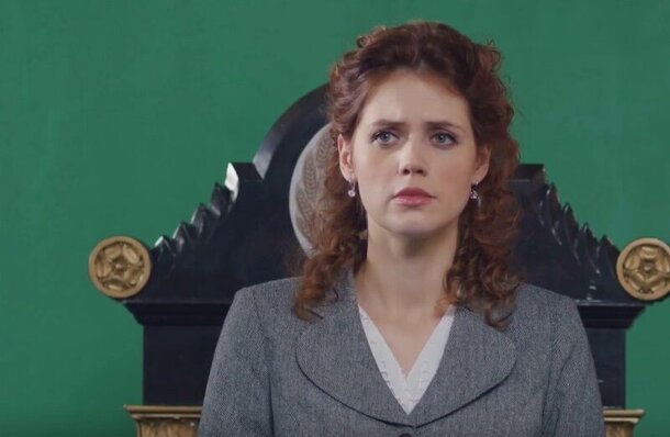 Следствие ведут каблуки: 3 роскошных российских мини-сериала о женщинах-детективах (№2 – must have для фанатов «Хрустального») Следствие ведут каблуки: 3 роскошных российских мини-сериала о женщинах-детективах (№2 – must have для фанатов «Хрустального»)