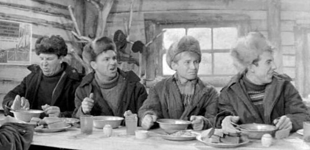 «Рацион не очень хороший…»: врач объяснил, чего не хватало героям «Девчат» для долгой работы на морозе — картошка и суп тут не помогут «Рацион не очень хороший…»: врач объяснил, чего не хватало героям «Девчат» для долгой работы на морозе — картошка и суп тут не помогут