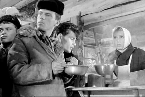 «Рацион не очень хороший…»: врач объяснил, чего не хватало героям «Девчат» для долгой работы на морозе — картошка и суп тут не помогут «Рацион не очень хороший…»: врач объяснил, чего не хватало героям «Девчат» для долгой работы на морозе — картошка и суп тут не помогут