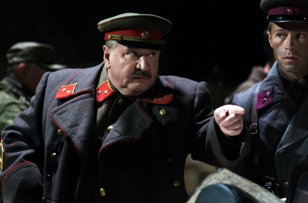 Лучший фильм в карьере Мадянова на Западе сравнили с легендарной «Яростью»: военная драма с Питтом оказалась хуже по всем статьям