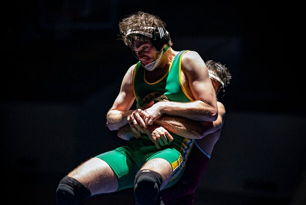 Уолтер-младший так и не смог стать голливудской звездой: как роль в «Во все тяжкие» похоронила карьеру АрДжея Митти Уолтер-младший так и не смог стать голливудской звездой: как роль в «Во все тяжкие» похоронила карьеру АрДжея Митти