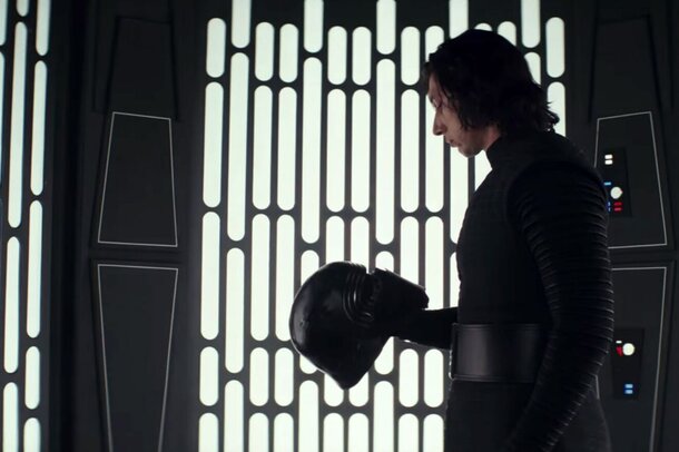 «Бен Соло все-таки выжил»: Disney побоялся снимать сольник про Кайло Рена – нас лишили лучших «Звездных войн» за долгие годы «Бен Соло все-таки выжил»: Disney побоялся снимать сольник про Кайло Рена – нас лишили лучших «Звездных войн» за долгие годы