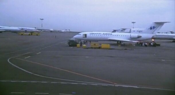 Не замечали 20+ лет: в «Бригаде» затаился временной ляп – найти можно в 8-й серии, проверьте и вы себя (фото) Не замечали 20+ лет: в «Бригаде» затаился временной ляп – найти можно в 8-й серии, проверьте и вы себя (фото)