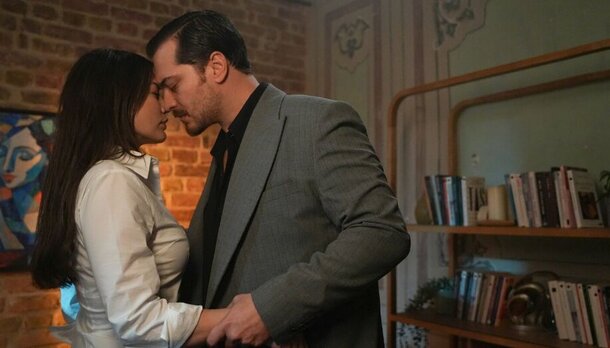 На «ИВИ» среди турецких проектов лидируют эти 3 сериала: в этом сезоне зрители смотрят их запоем – список без «Клюквенного щербета» «Мечта Эшрефа»