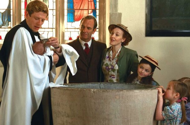 Погружение без шансов прервать просмотр: 3 детективных сериала, которые затягивают с первой минуты — рейтинги от 7,8 говорят сами за себя «Гранчестер» (2014)