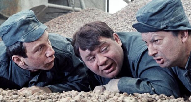 Вицина и Леонова не было в оригинальных «Джентльменах удачи»: зрители узнали кто планировался, и пришли в негодование Вицина и Леонова не было в оригинальных «Джентльменах удачи»: зрители узнали кто планировался, и пришли в негодование