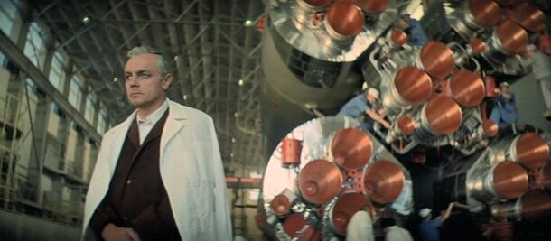 Двойник Гагарина, реальные пуски ракет: один из самых засекреченных фильмов в истории СССР снимали под надзором КГБ – о войне и космосе Двойник Гагарина, реальные пуски ракет: один из самых засекреченных фильмов в истории СССР снимали под надзором КГБ – о войне и космосе