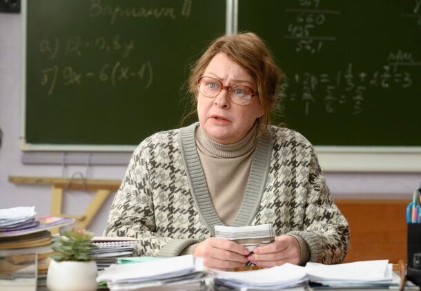 30 млн зрителей выбрали этот сериал вместо «Аутсорса» и «Бара "Один звонок"»: и это даже не детектив, а комедия 30 млн зрителей выбрали этот сериал вместо «Аутсорса» и «Бара "Один звонок"»: и это даже не детектив, а комедия