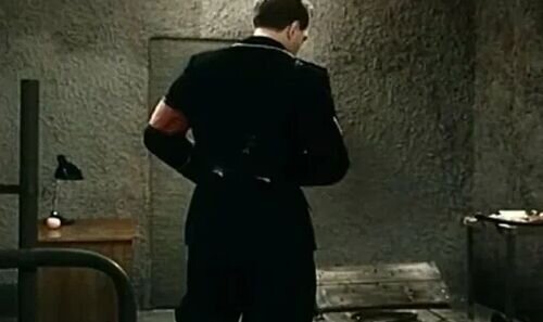 Штирлиц сидел на допросе. Оценки росли: определена лучшая серия в «17 мгновениях весны»