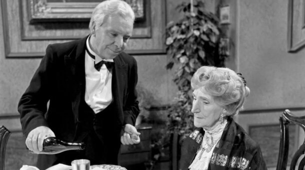 Фильмы-долгожители: какие новогодние картины показывают по ТВ уже более 30 лет и почему их не снимают с эфира