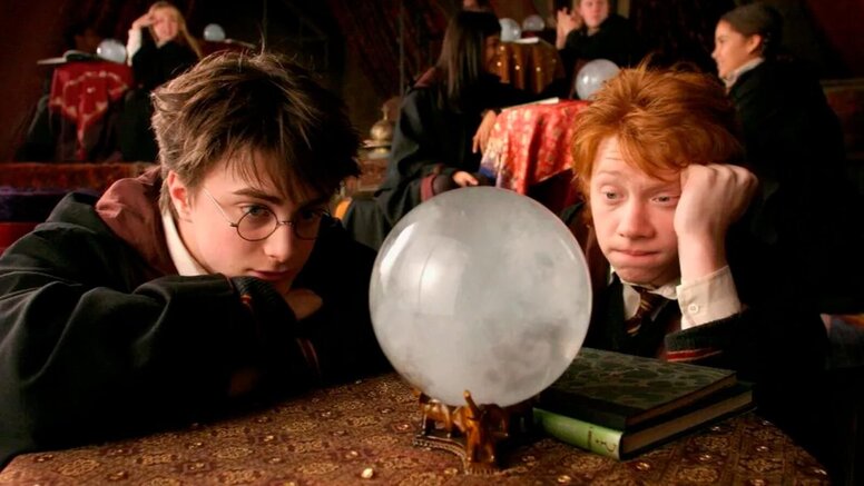 Magical Millions and Logical Problems: How the Economy Works in the Wizarding World of Harry Potter Still from the film 'Harry Potter and the Prisoner of Azkaban'