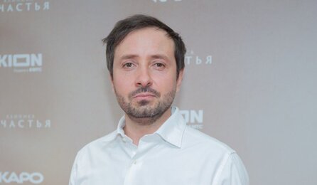 Даниил Белых из «Сватов» засветился на публике: «В общем-то узнаваем» Даниил Белых из «Сватов» засветился на публике: «В общем-то узнаваем»