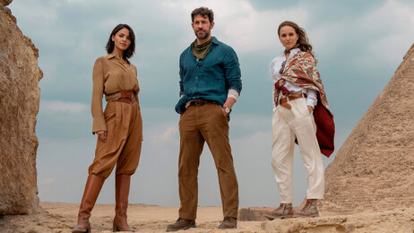45% on Rotten Tomatoes? What Went Wrong with Ritchie’s Latest Adventure Natalie Portman, John Krasinski, Eiza González