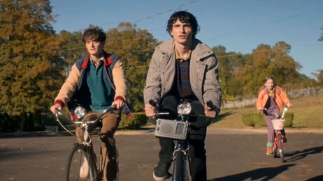 Кадр из сериала «Очень странные дела»