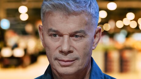 Газманов не у дел: имя этого певца недавно никто не знал, а теперь россияне признали его лучшим Газманов не у дел: имя этого певца недавно никто не знал, а теперь россияне признали его лучшим
