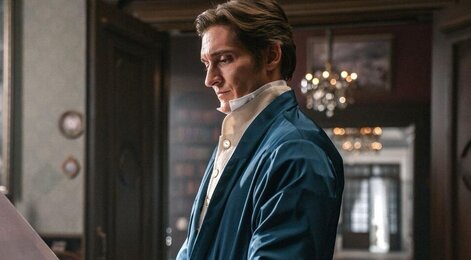 Кадр со съемок сериала «История его служанки»