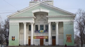 Фасад здания
