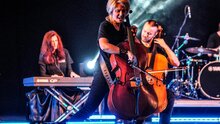 Мировые рок-хиты на виолончелях: Renaissance Cellos