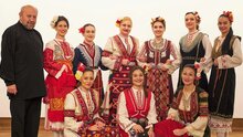 Болгарский хор «The New Bulgarian Voices», Кармен Риццо