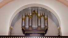 Органный концерт при свечах «Космос Баха»