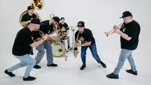 Вся мощь духовых инструментов от Boom Brass Band!