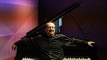 Даниил Крамер