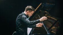 Оркестр у моря «Ludovico Einaudi»
