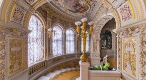 Фрэнк Синатра при свечах. Концерт с экскурсией по дворцу
