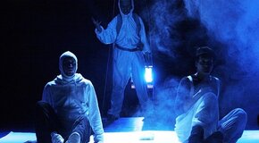 У ковчега в восемь