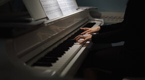 Магия свечей. Witney Houston Tribute