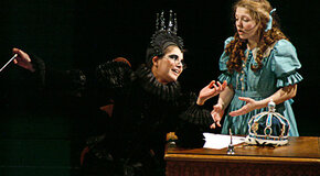 Алиса в Зазеркалье