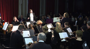 Новогодний звон. Концерт оркестра Павла Опаровского