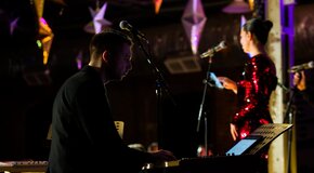 Рождественский концерт «Симфонические 80е!»