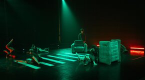 Спектакль номер один