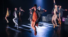 Спектакль номер один