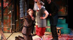 Шум за сценой