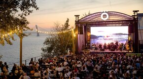 Оркестр у моря «Twilight Symphony»
