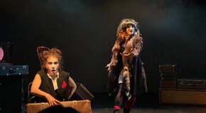 Красный платок