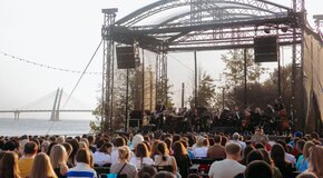 Оркестр у моря «30 Seconds to Mars Symphony»