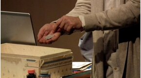 Прощание с бумагой