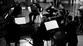 Оркестр при свечах. Ludovico Einaudi