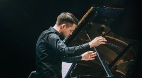 Оркестр у моря «Ludovico Einaudi»