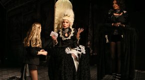 Стакан воды, или Заговор по-английски