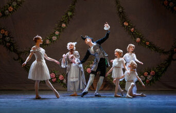 Дюймовочка