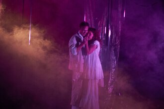 А при чём здесь стул?