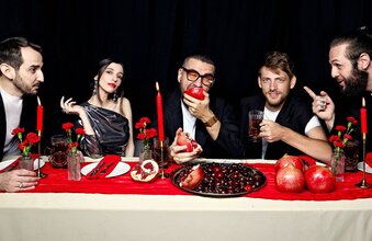 Гастро стендап от ODMO и Stand-Up Import – камерный вечер, гастрономическое удовольствие и живой юмор