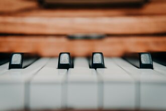 Песочное шоу «Щелкунчик» с живой музыкой и чтецами